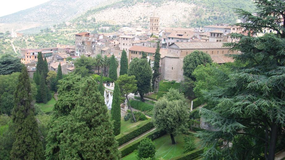 Pogled na Tivoli i parkove Pogled na Tivoli i parkove