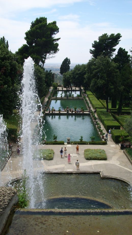 Villa d'Este-ribnjaci i Zmajeva fontana Villa d'Este-ribnjaci i Zmajeva fontana