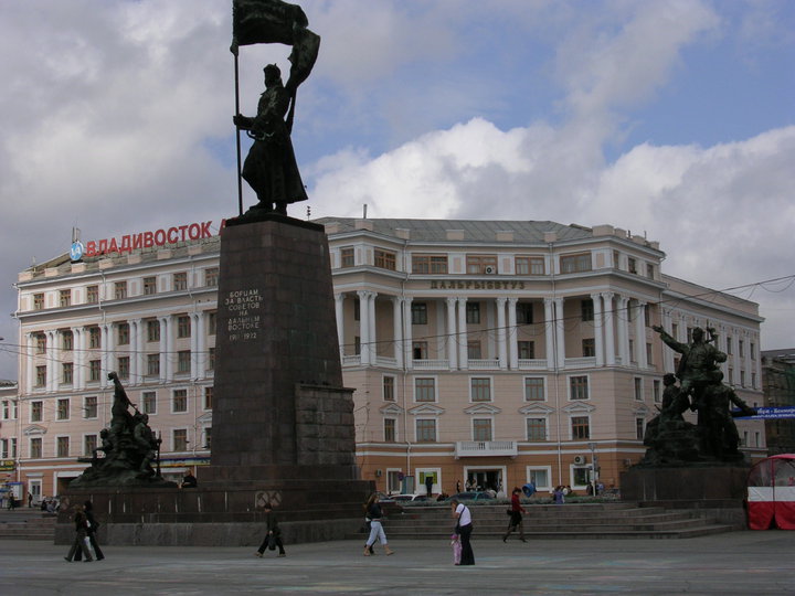Spomenik sovjetskoj vojsci