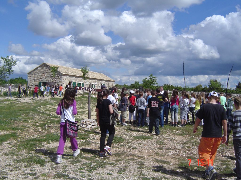 27 - guvno photo by Heni L.