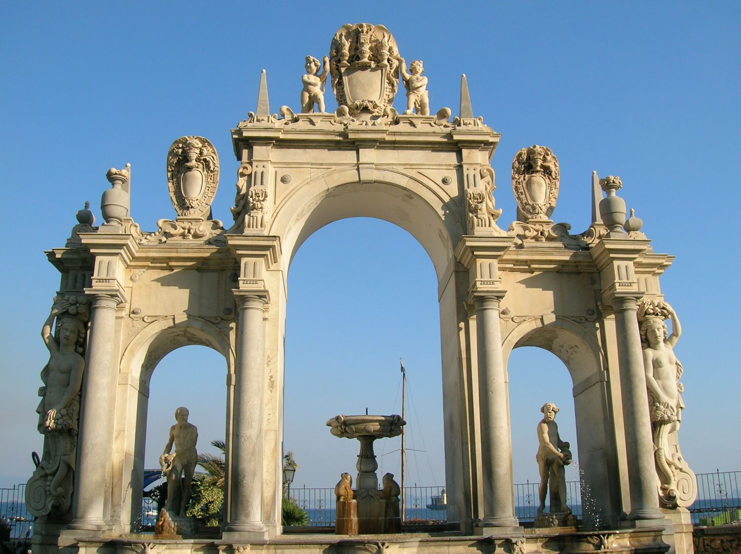 FONTANA DELL'IMMACOLATELLA (BERNINI, 1601.)