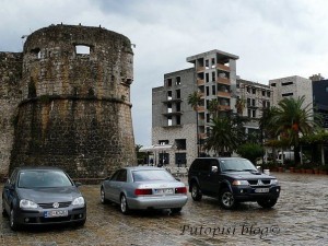 Stari grad opran kisom Stari grad opran kišom
