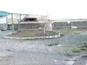 014 Bunker pored mjesta dobrodošlice