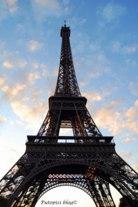 EiffelTower_Champs de Mars 2 Eiffel Tower - Champs de Mars 2