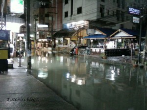 rain12 Rain 12