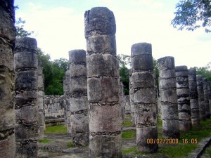 TemploDeLosGuerreros_Columns Templo De Los Guerreros - Columns