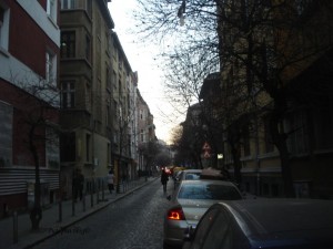 (Slika 6) - Ulica u centru Sofije Ulica u centru Sofije