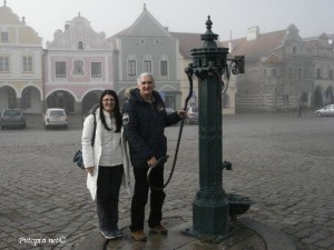 Kuća br. 15 u pozadini i pumpa